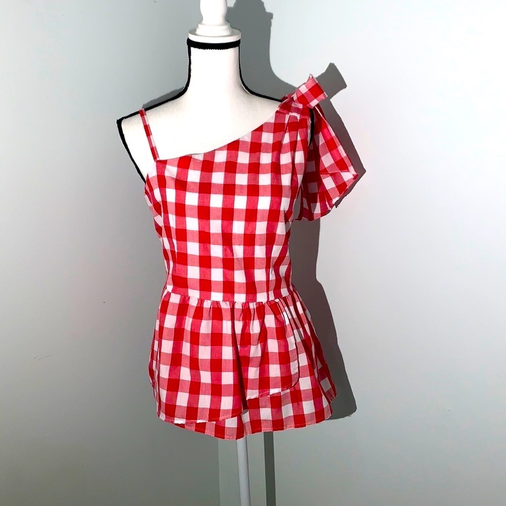 Aura Red Checkerboard one sleeves Self Tie Top size XS